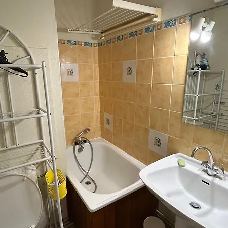 A Super Au Pied Des Pistes - Fr-1-814-27 Apartment *